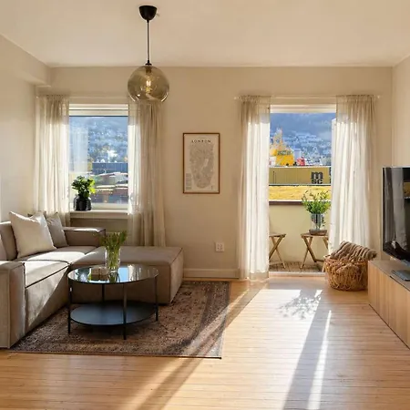 Apartmán Modern With Mountain View Balcony *